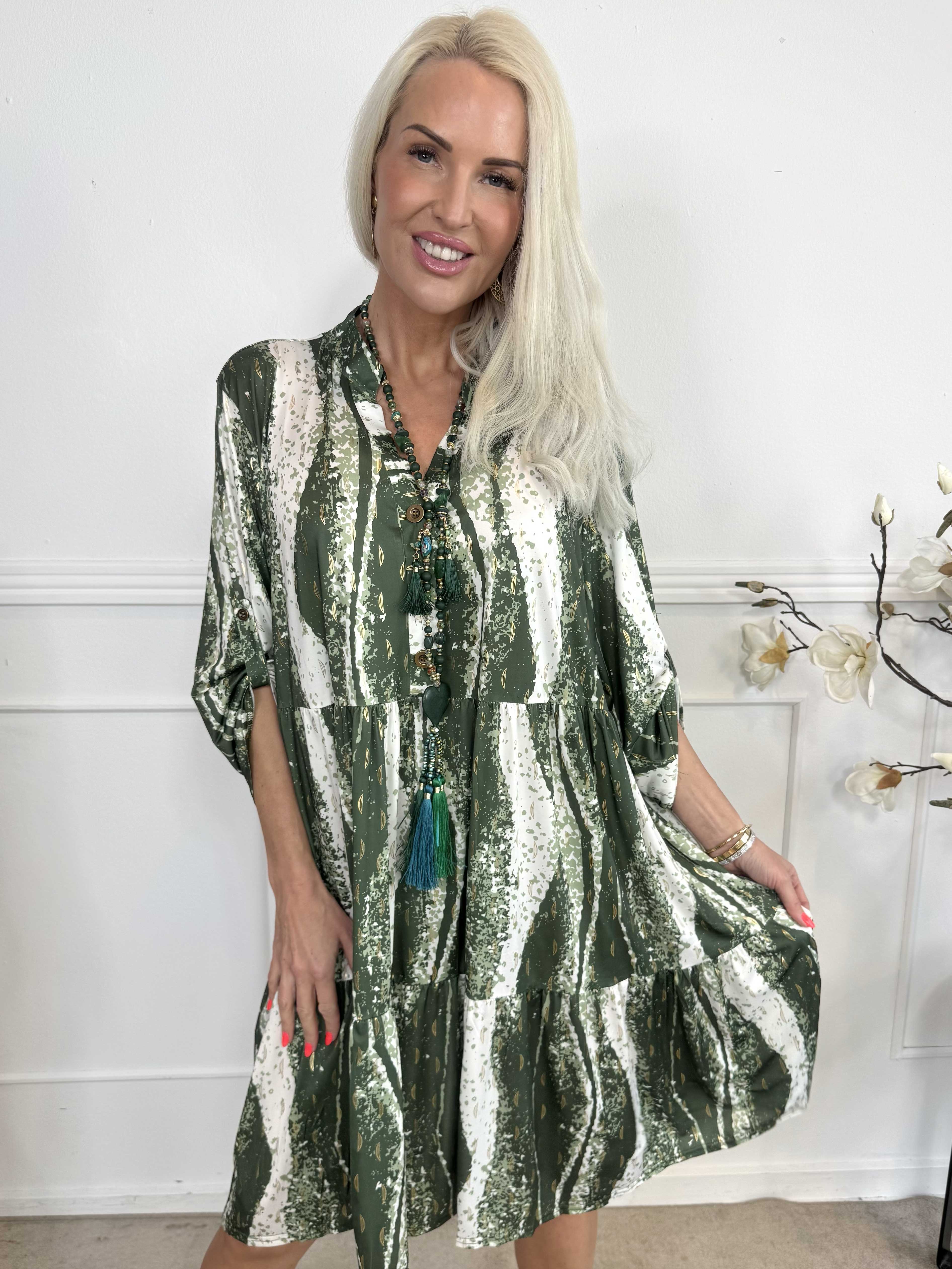 Milano Wave Midi - Klänning med mönster och lager på lager look